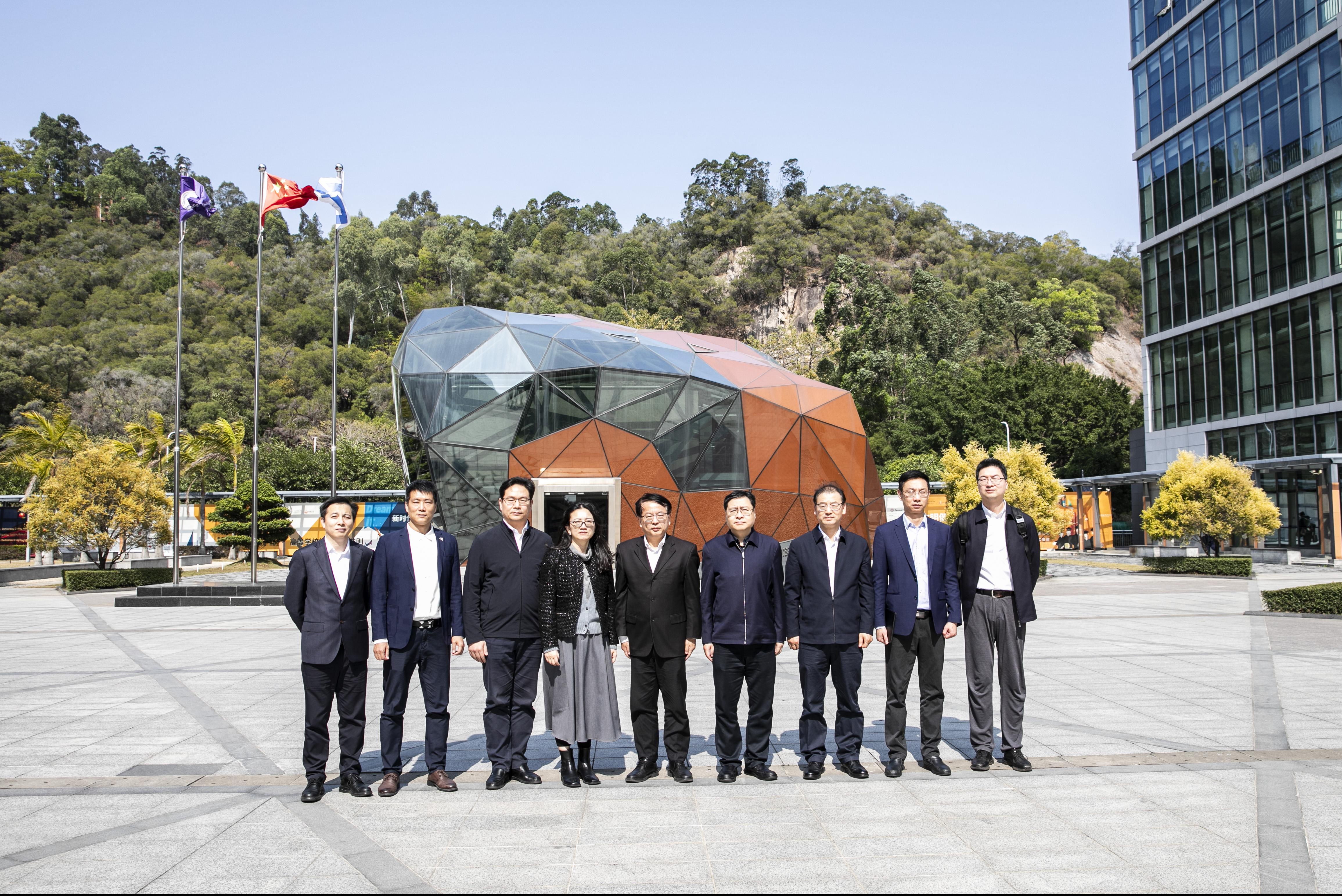 1b270852-ae63-4d31-bdb5-3a34f89f6140