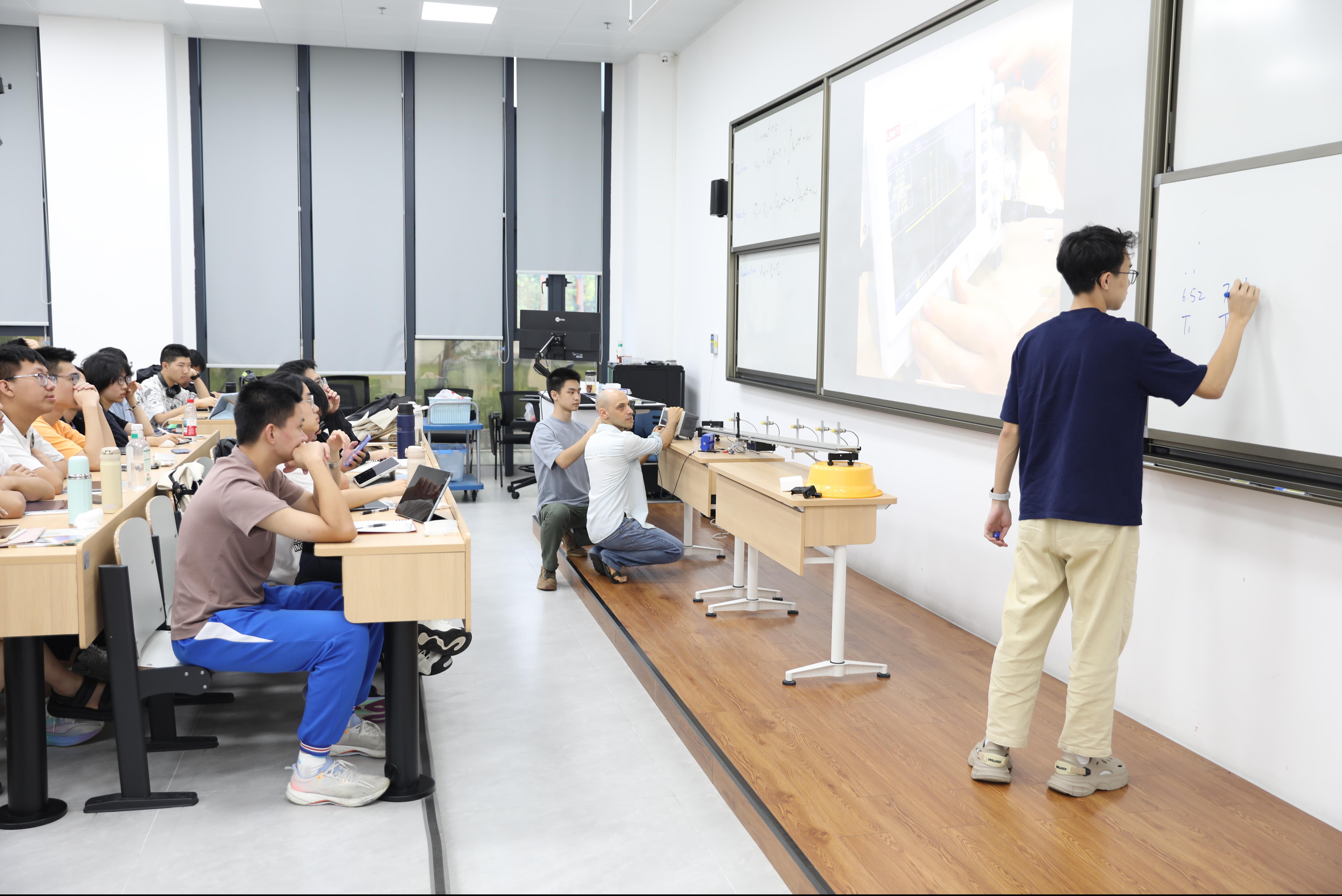 3887e12a-1ac6-4380-8ffe-0acfc730f984