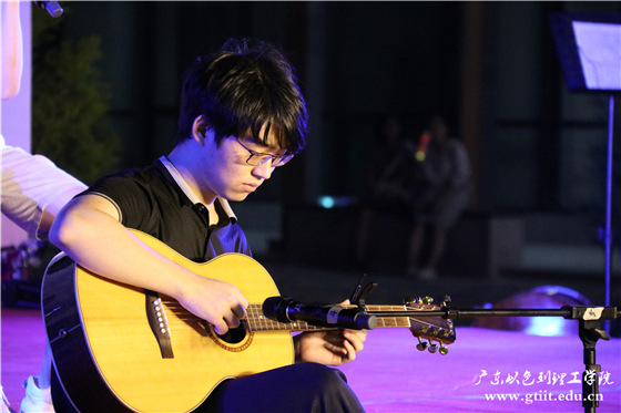 4657ff2c-9632-407b-a73a-48937c27f5f5