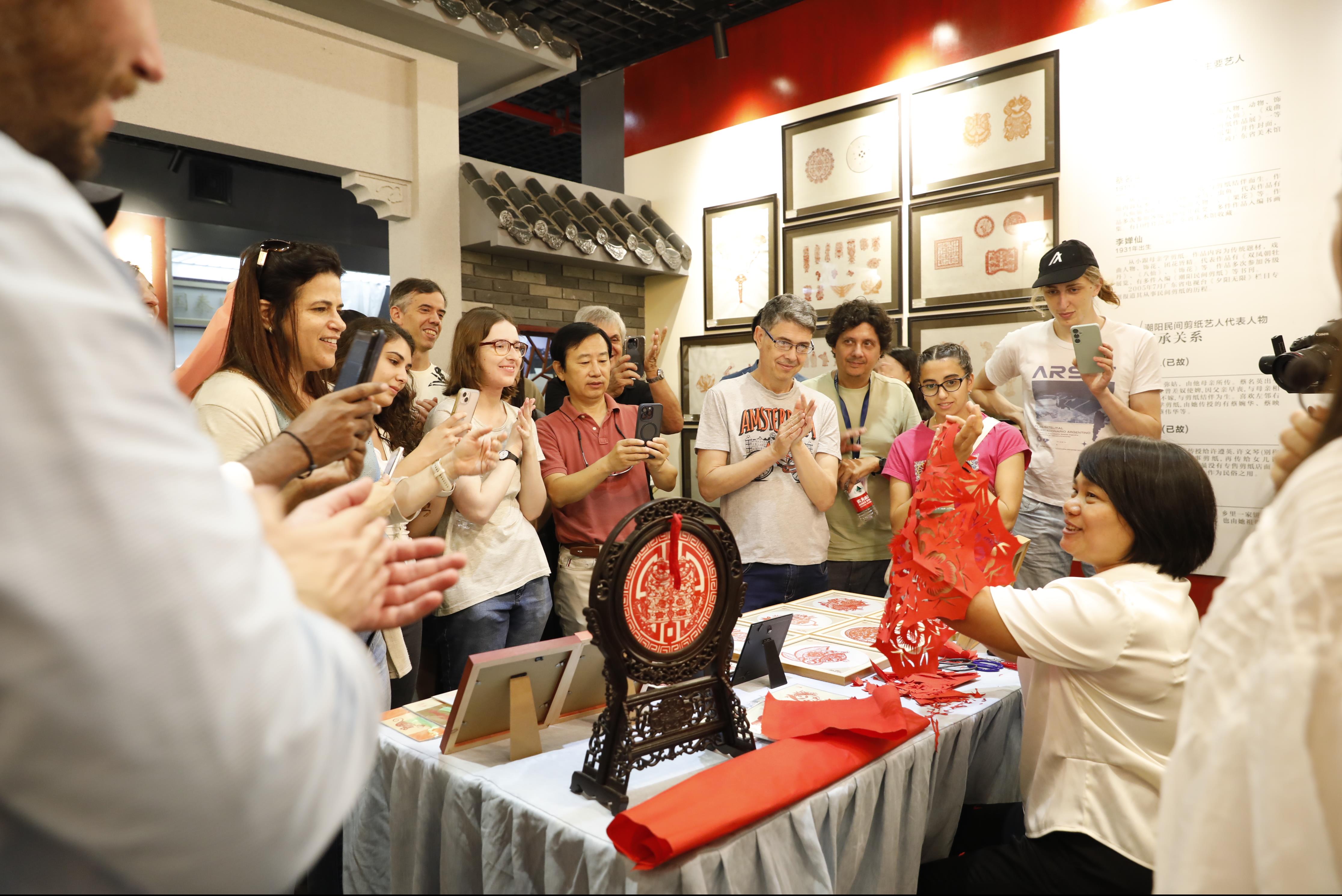 5a0174dd-2c79-4b99-9ef8-55c56800abab