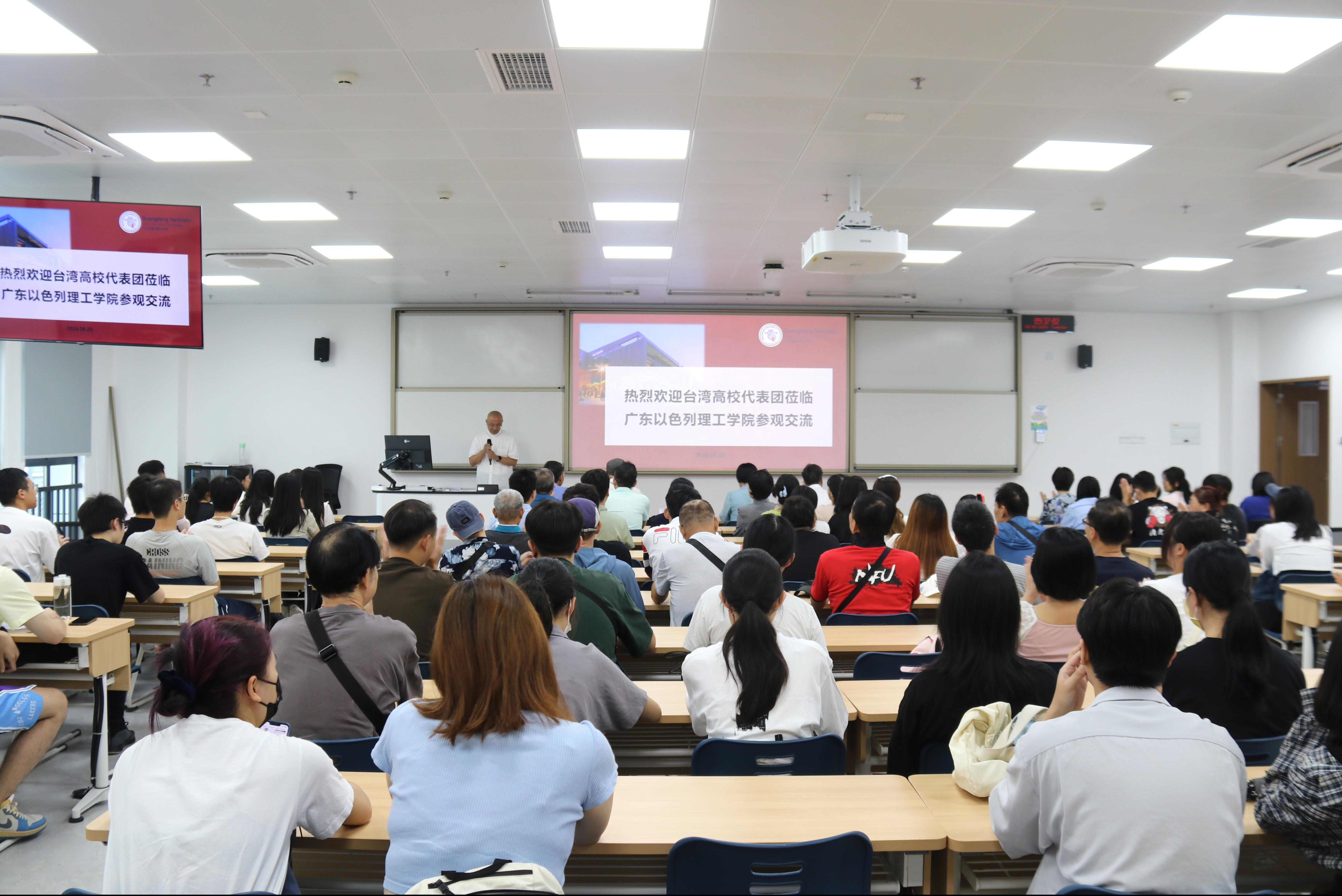 5adb516f-20a6-4c51-adfd-f4c39335eb82