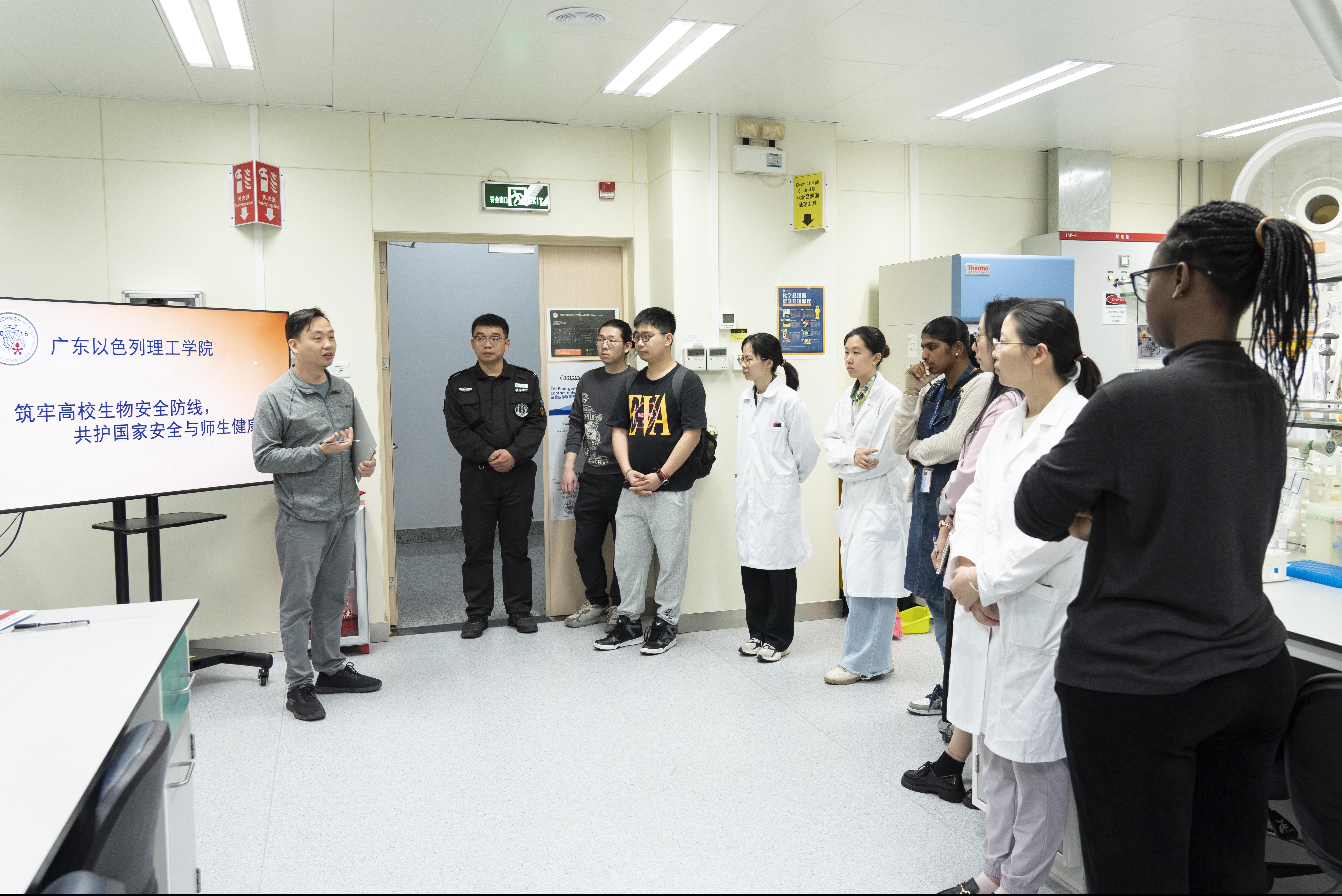 5e8bffd9-d706-46fa-b240-ae7d5d020897