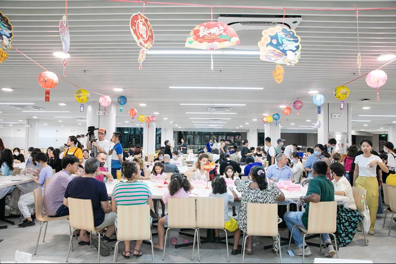 8f96617a-b4a1-4b31-ade4-fe05f05f8a87