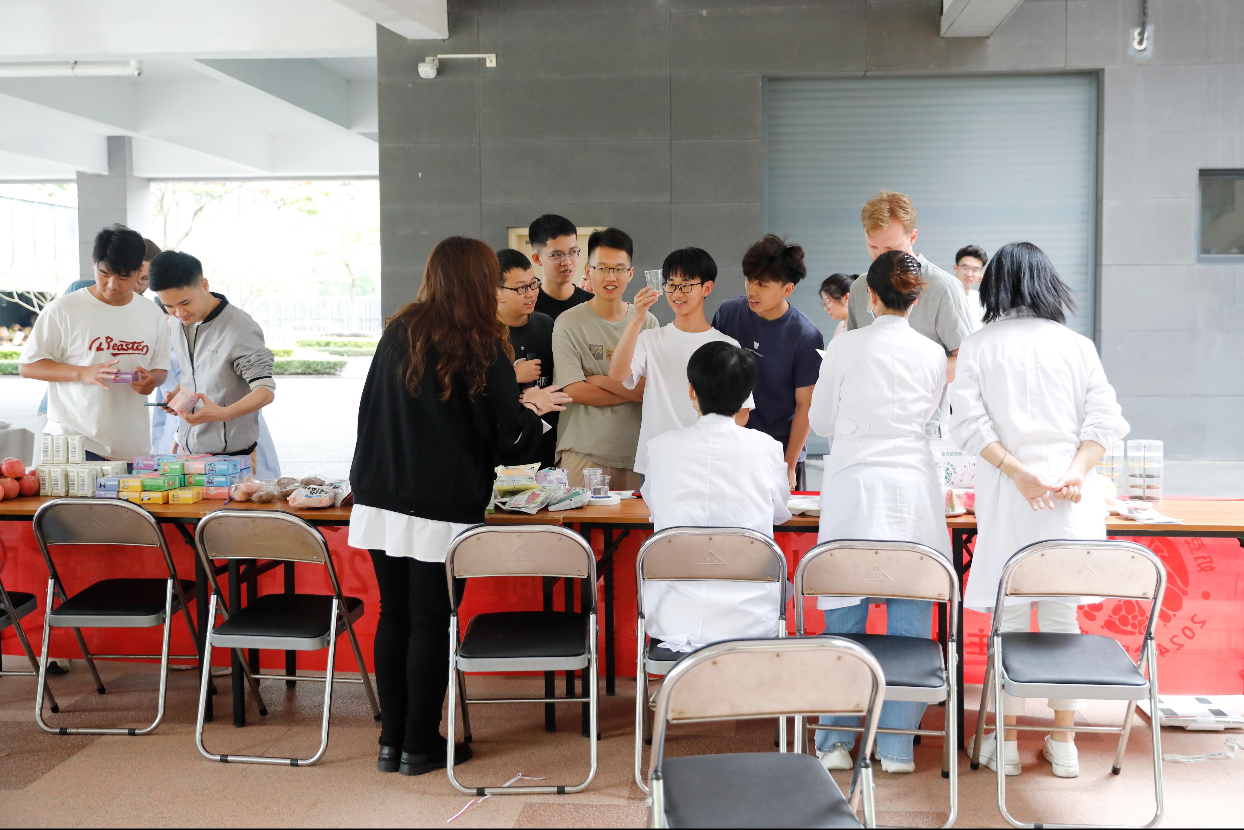 9d93622d-5382-4175-928a-90abf3766559