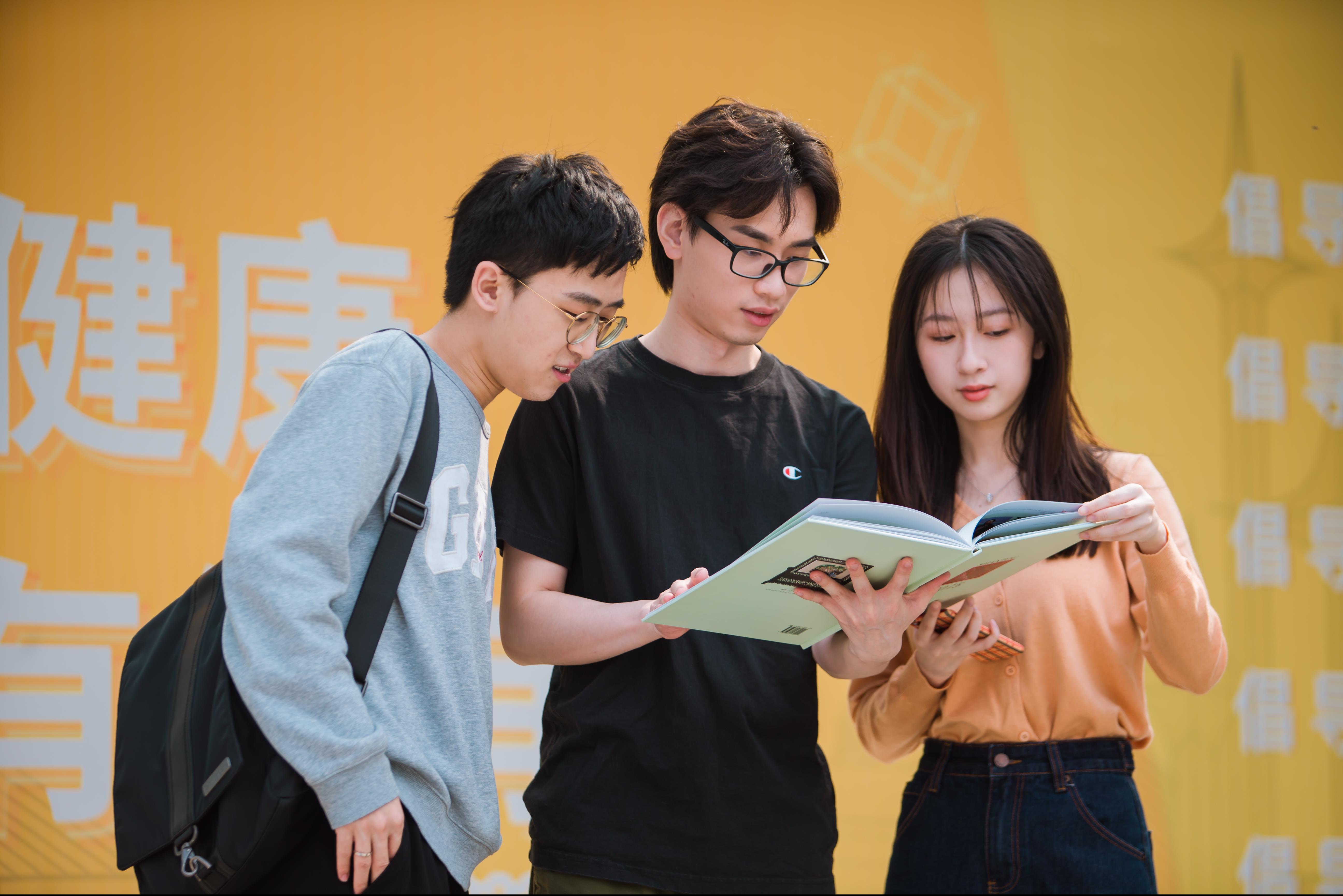 b2b37899-a22c-4275-93f5-ae94b52f745b