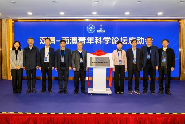 cafa297d-4b5e-479a-8f5f-8ea36c82764d