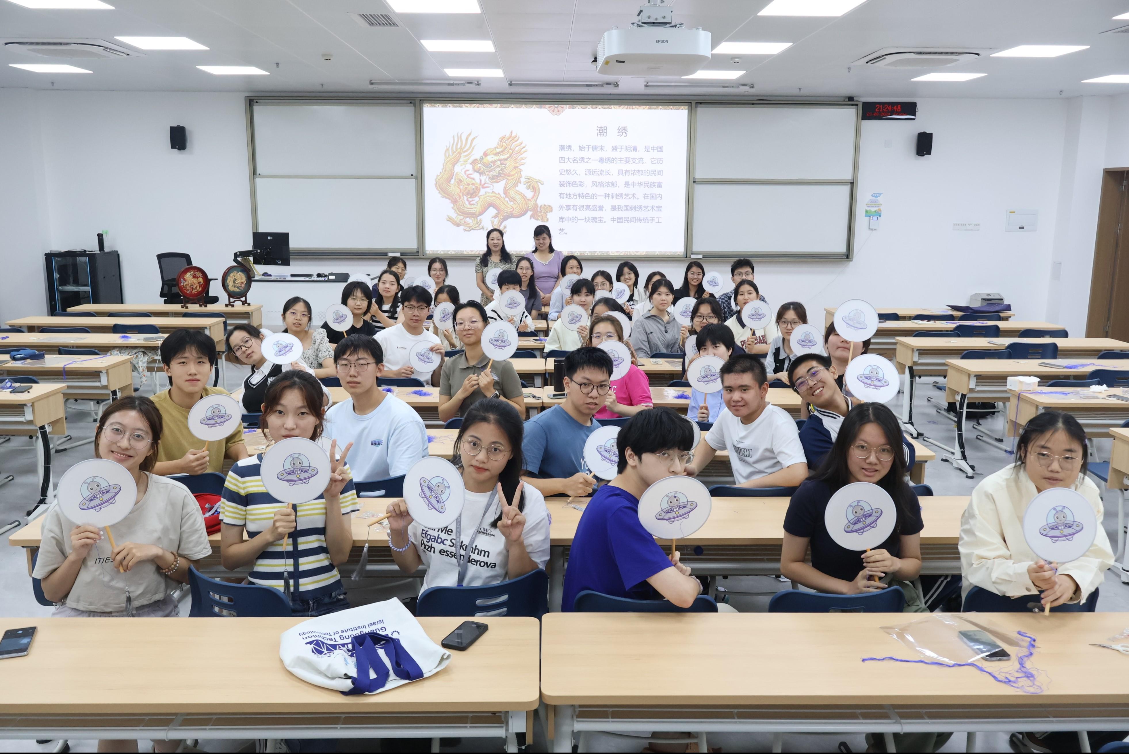 cbdb92e2-3b98-4a94-8c78-37e05a06fc8e