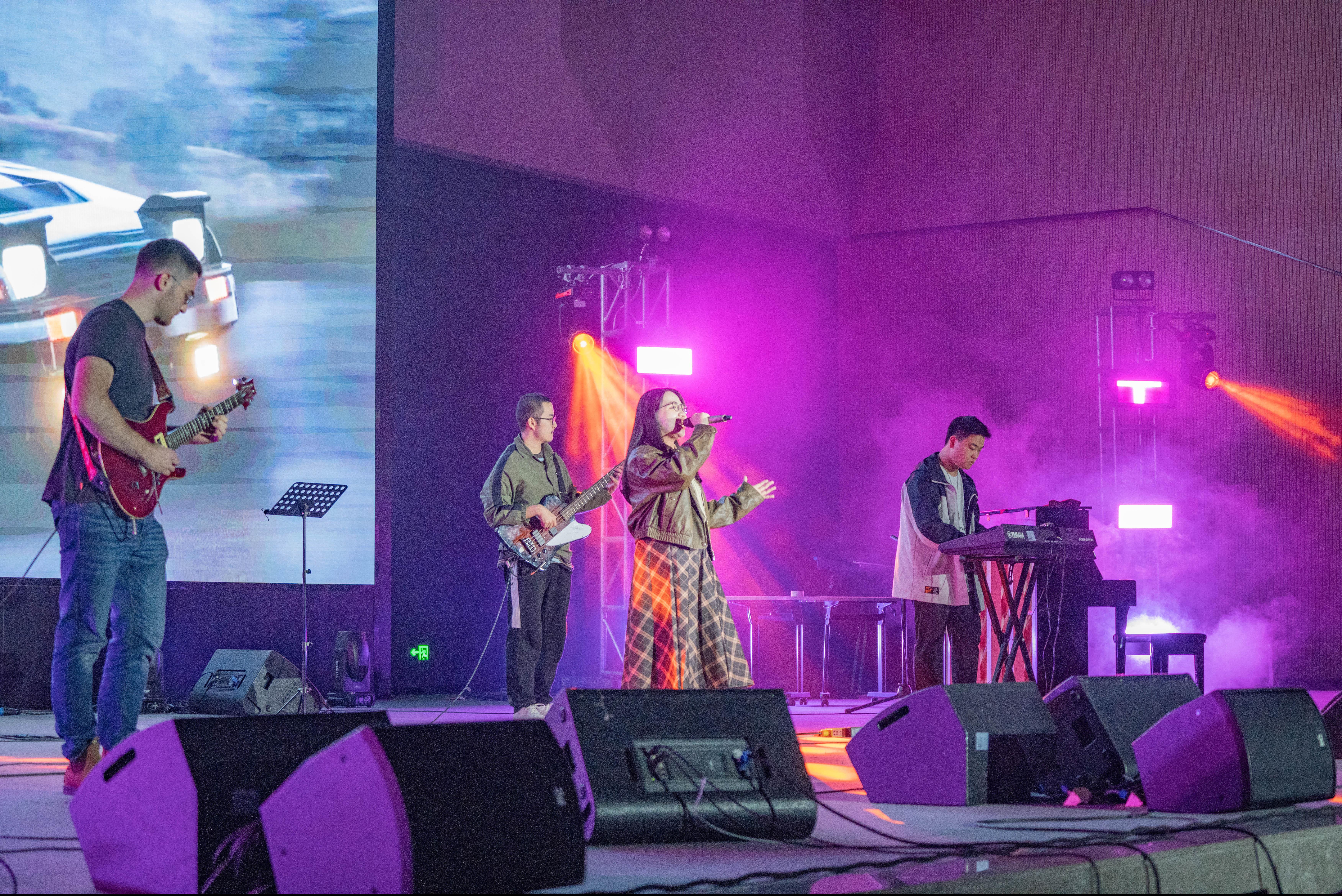 d87ca023-f746-4d7c-b710-912af0fe6367