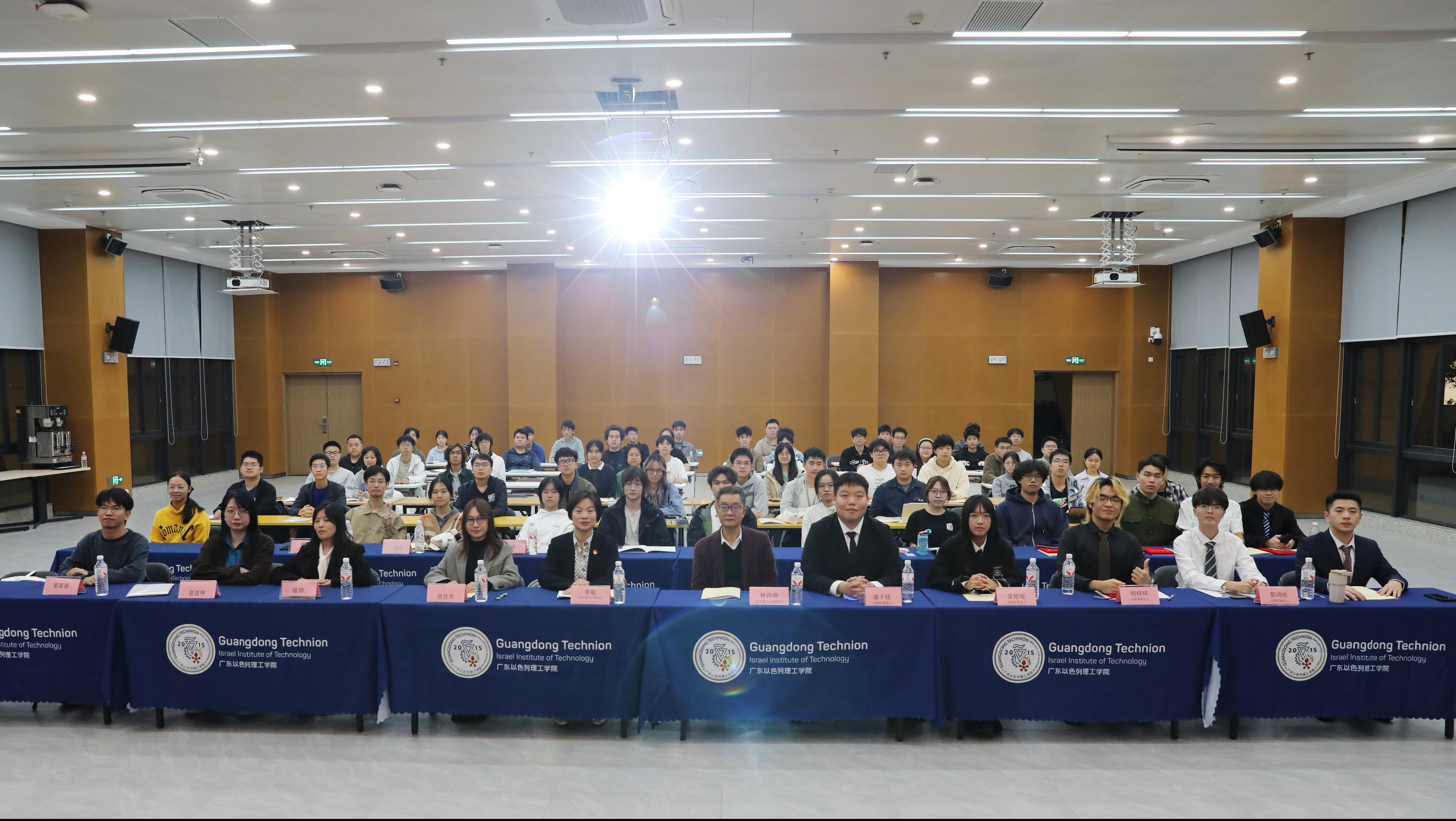 dae55cf0-7b4b-4edb-b2b8-98a6f065346a