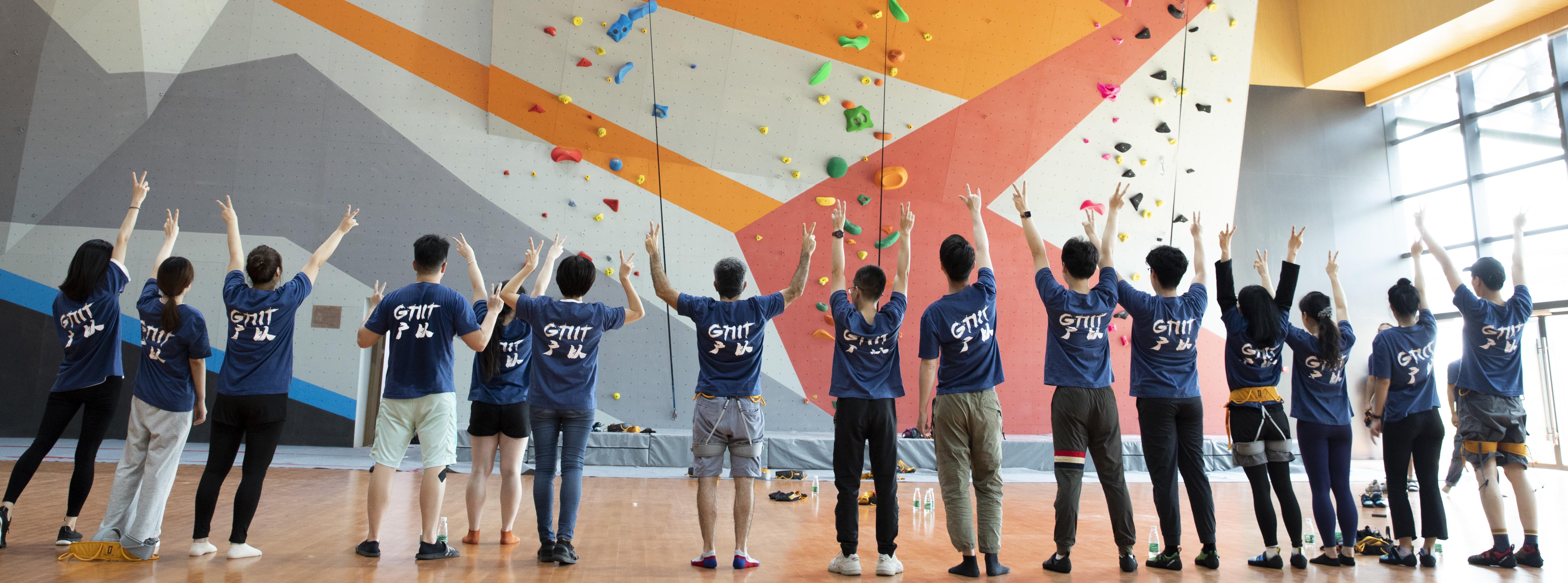 de40c9c0-1282-4fc7-8ea8-bf1615830240