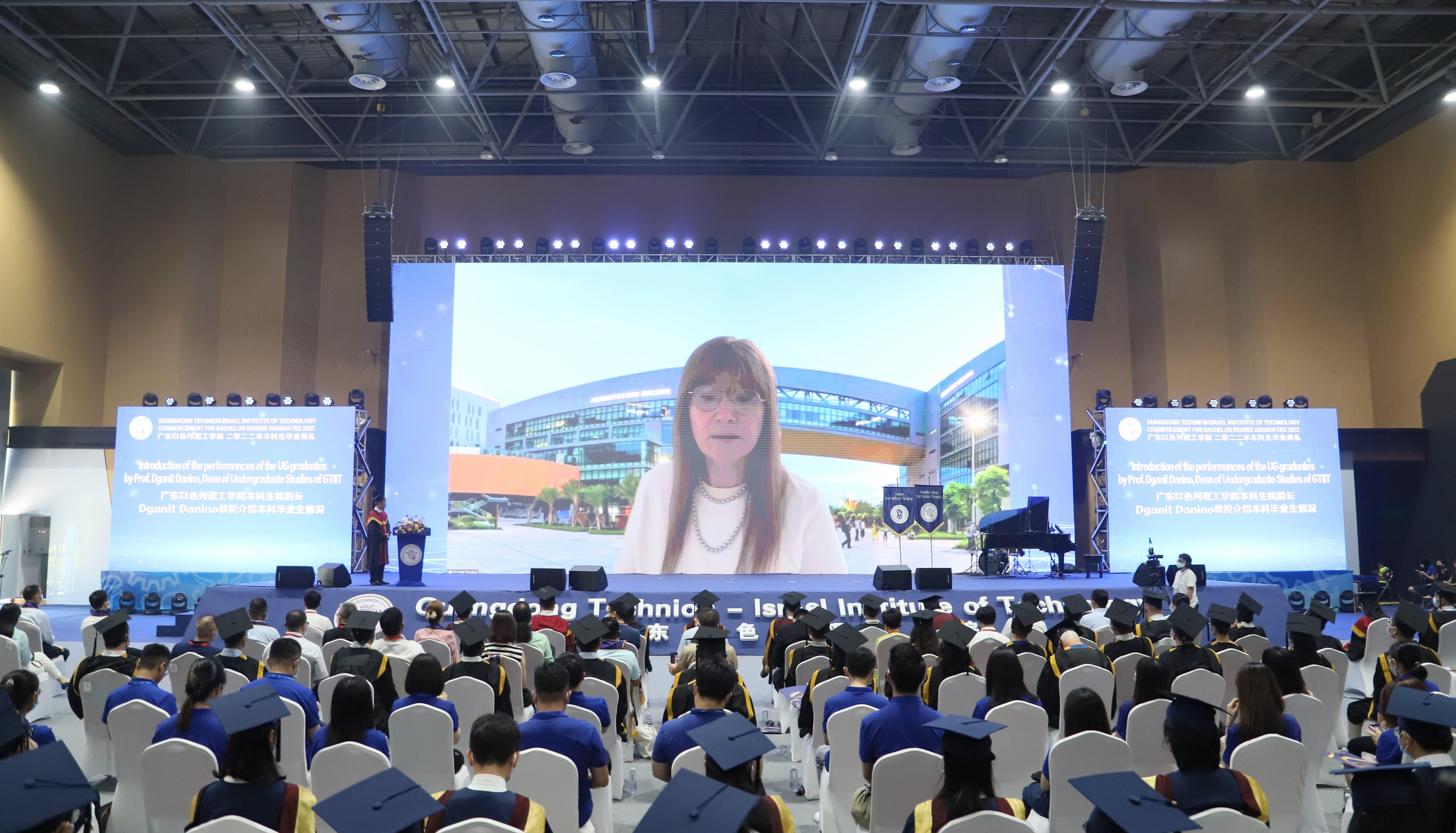 e214eb23-4691-48ea-9218-6e122e584196