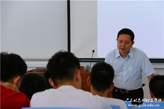 f4a5feec-f68b-431e-b669-7fab986bc300