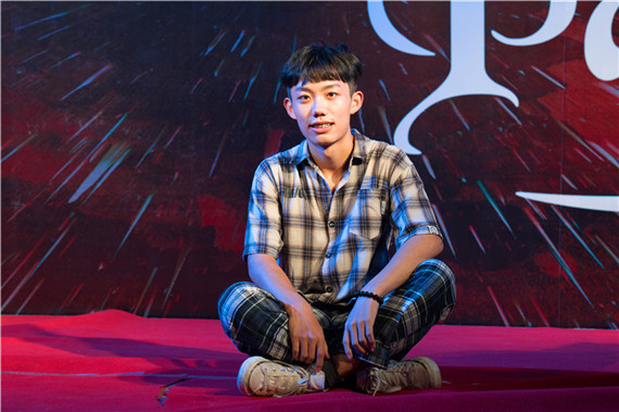 f7df84ef-cd0f-436d-be6f-a6724869ee79