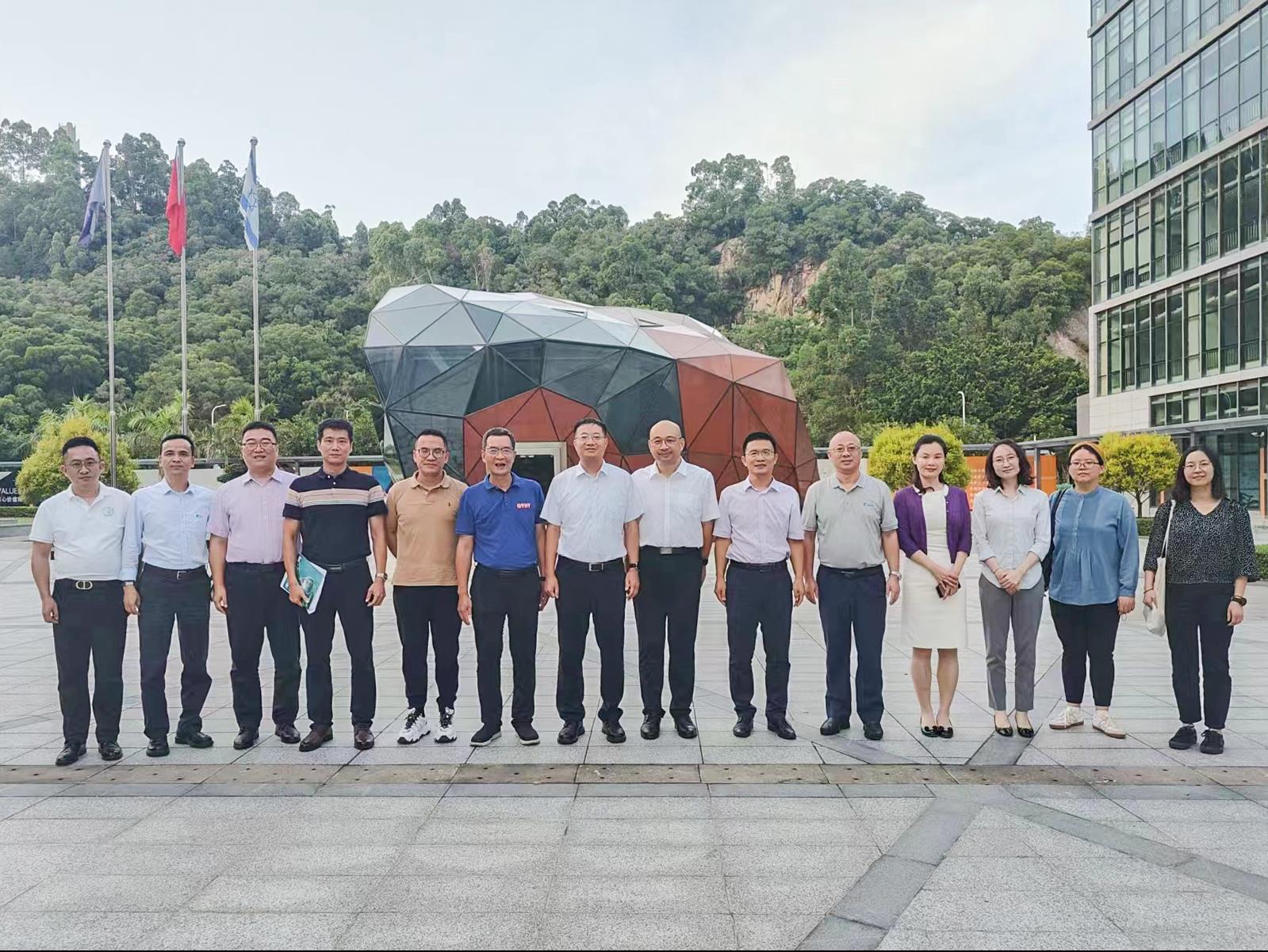 f9521943-4ccd-4fb2-b841-06fc8fd10cec