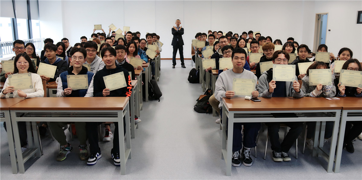 f99b57cd-2f1c-40b7-8b70-a9be79d4a870