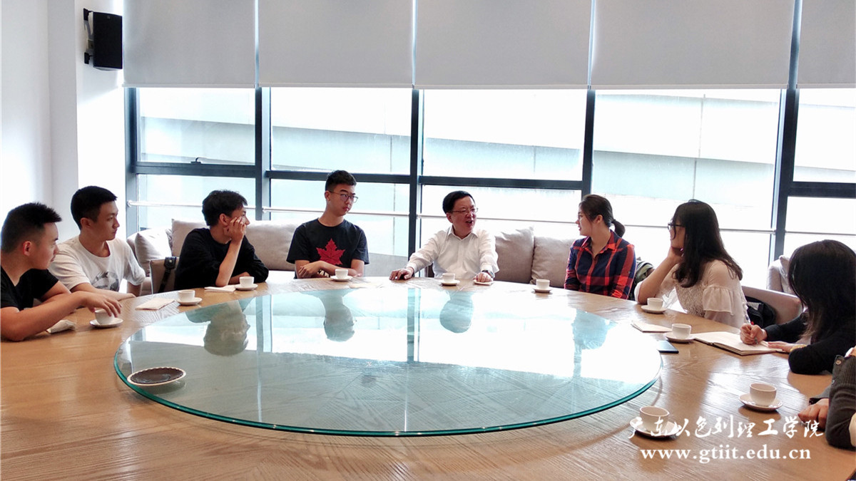 WeChat Image_20181107161237_¸±±¾.jpg WeChat Image_20181107161237_¸±±¾.jpg