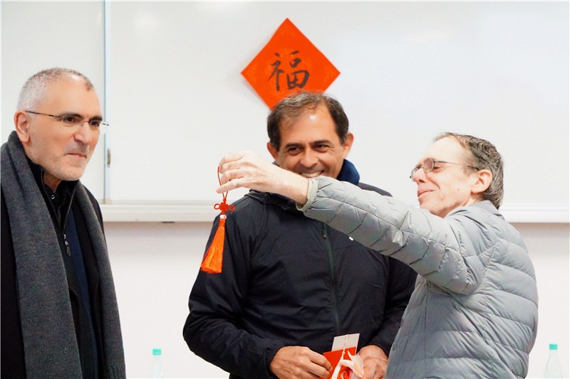 6374857411781157486523622