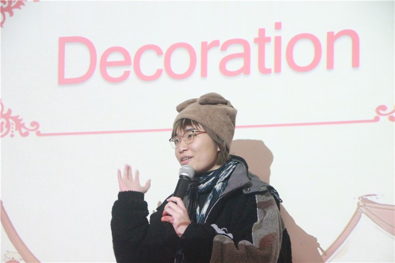 6374857411795858325267726