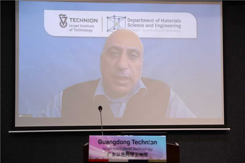 6374857525235846711165358