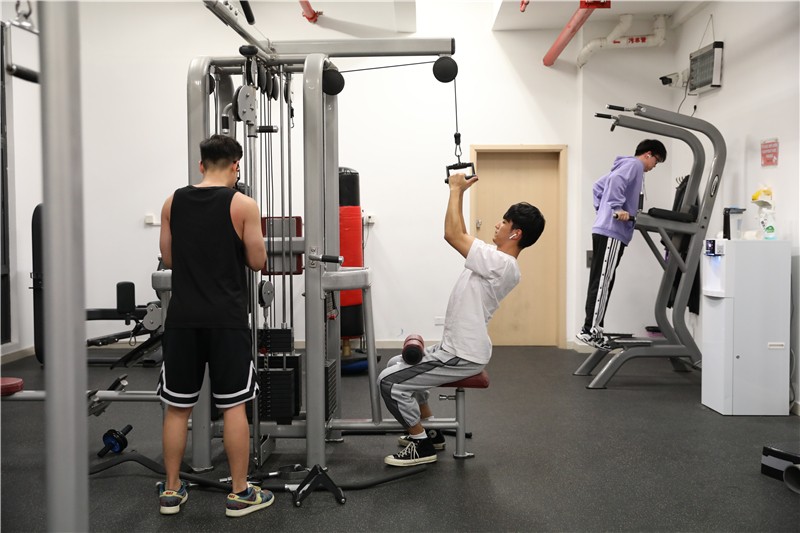 6375045233167170057503843