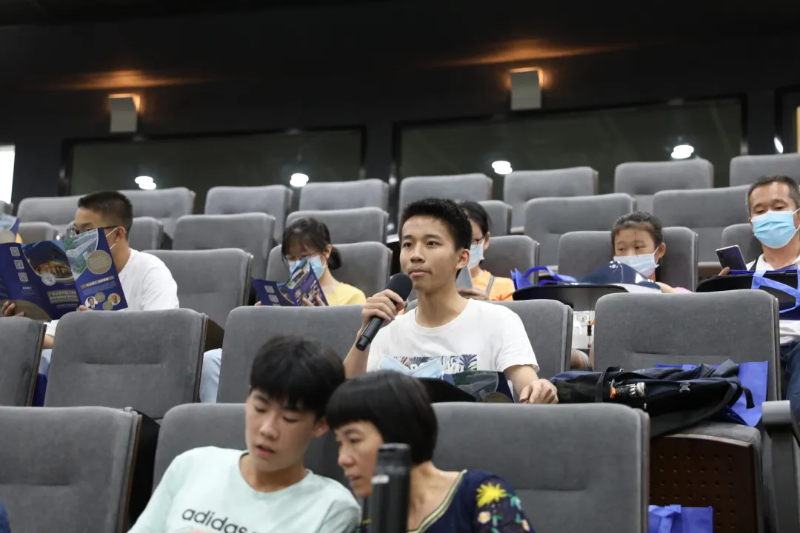 6375988676675761549827666