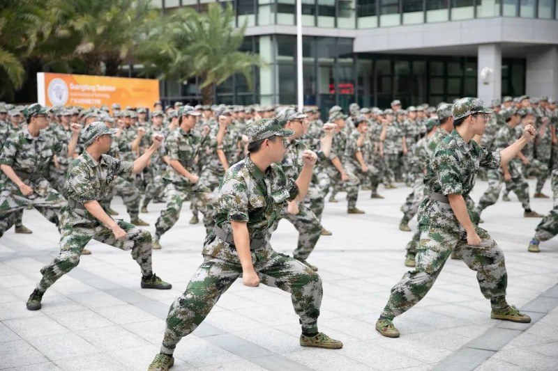 6376349572610739822062218