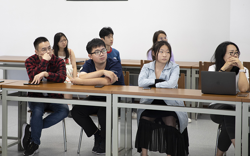 6377256652740864128553459 6377256652740864128553459