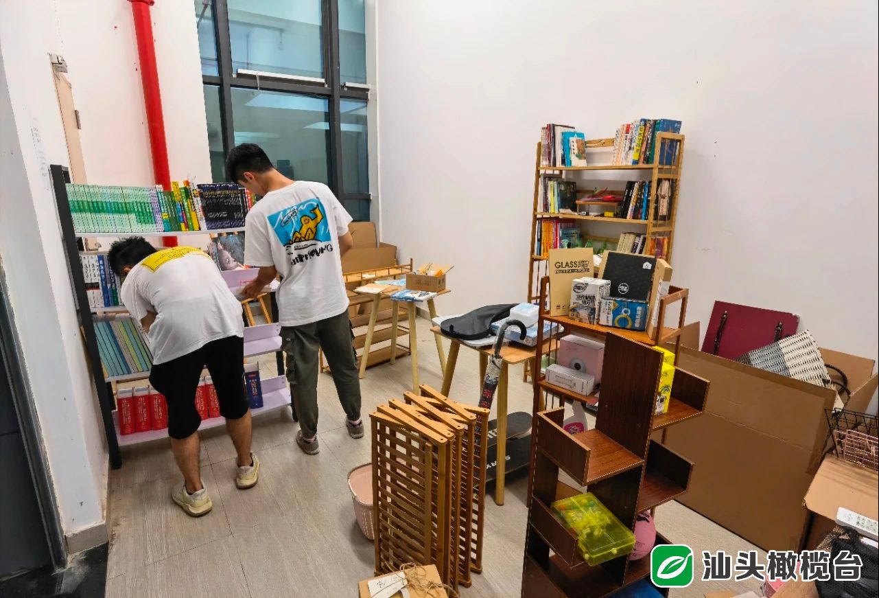 6377768890322936595270544