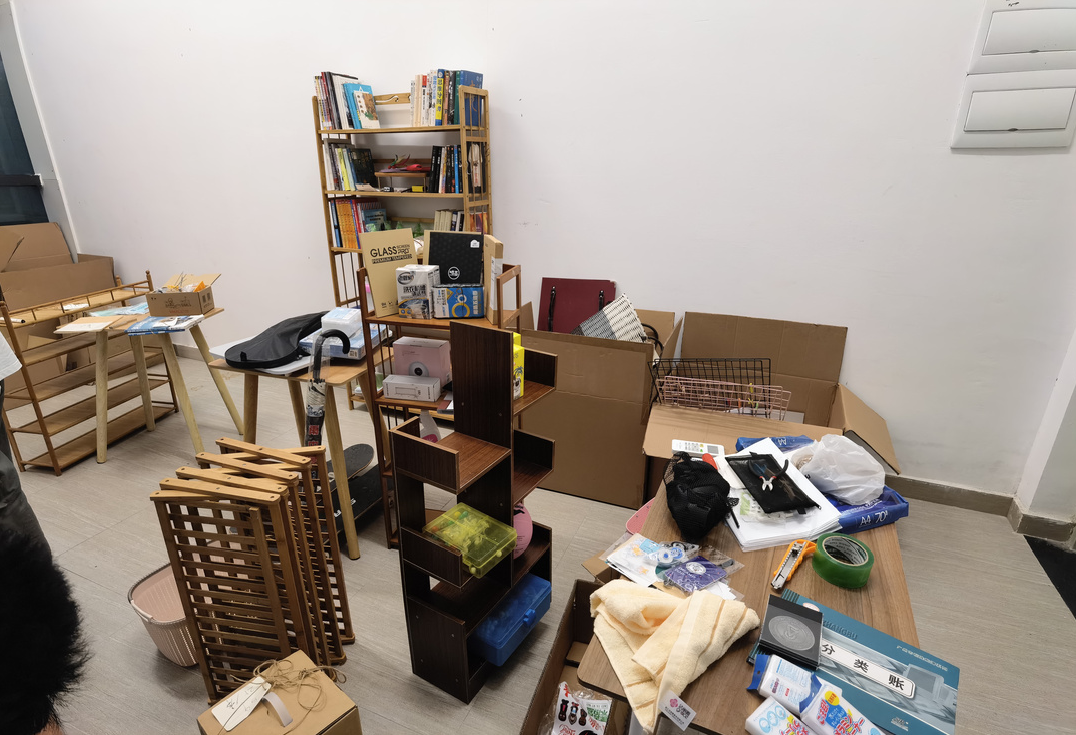 6377775009637292724953595