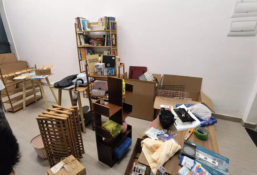 6377775031633237254817409