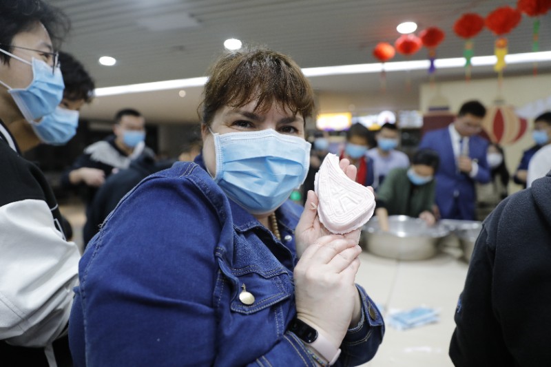 6378018753714783817324014 6378018753714783817324014