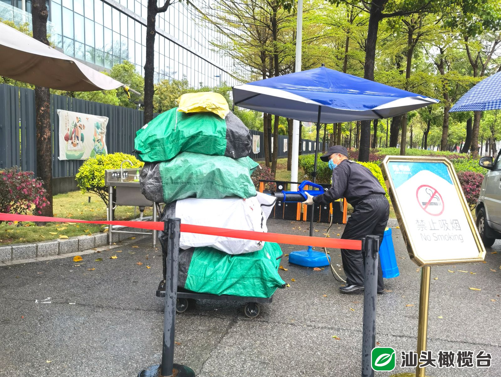 6378373120700270724618712 6378373120700270724618712