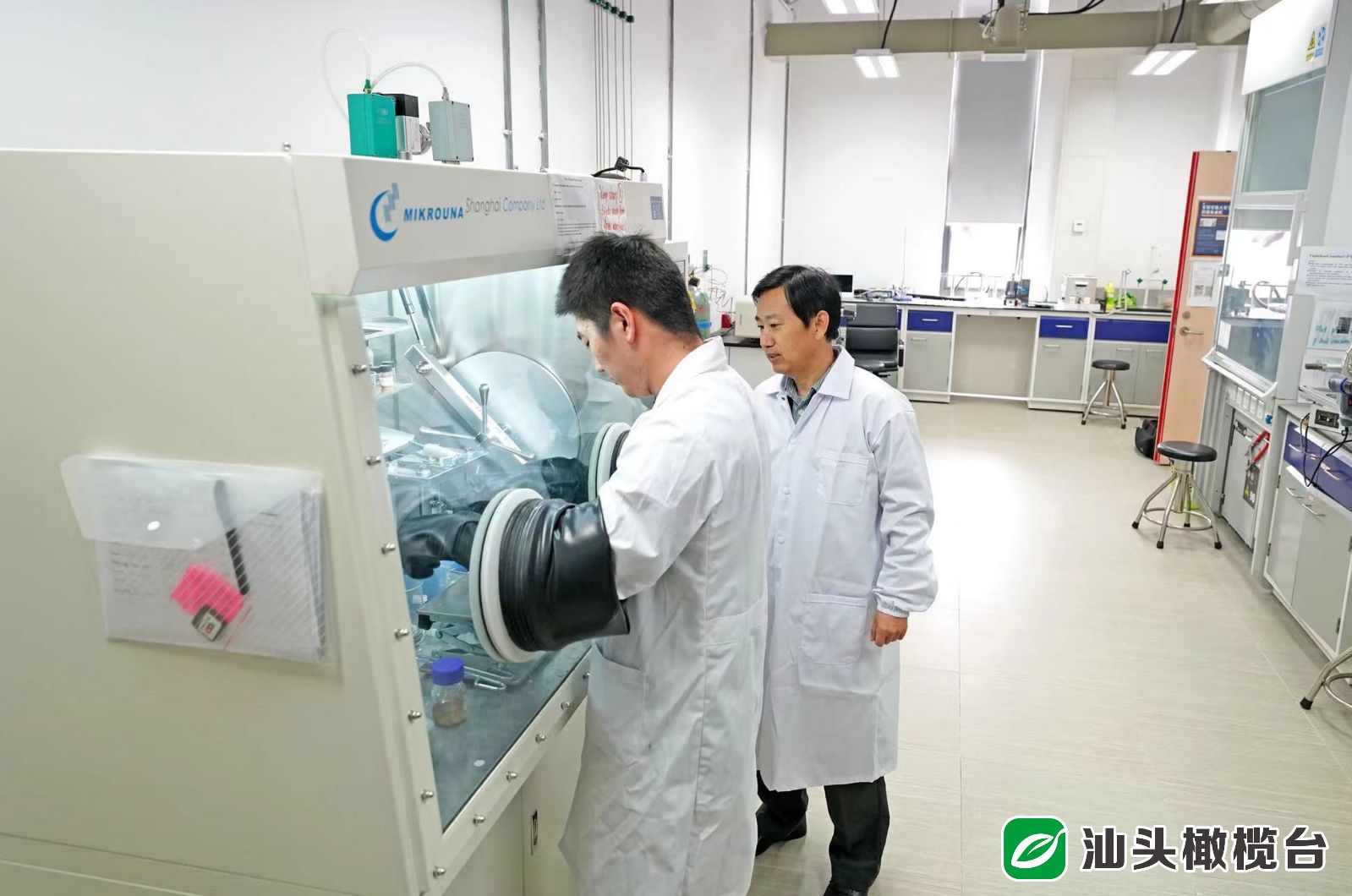 6378425118119025544928402 6378425118119025544928402