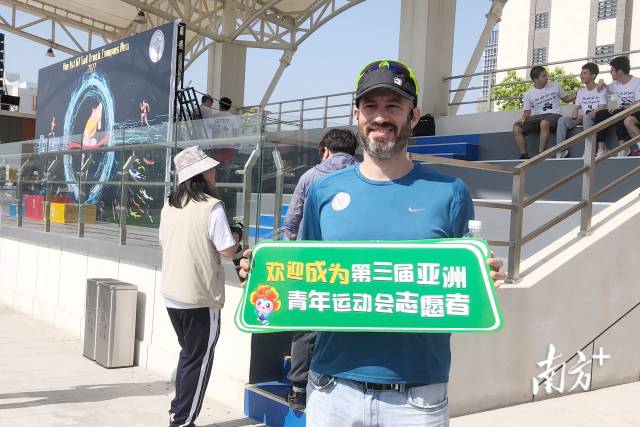 自愿者5.jpg 自愿者5.jpg