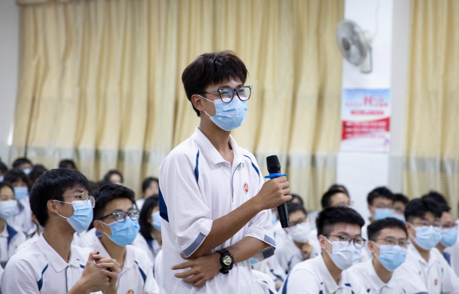 6378648395728301129959816 6378648395728301129959816