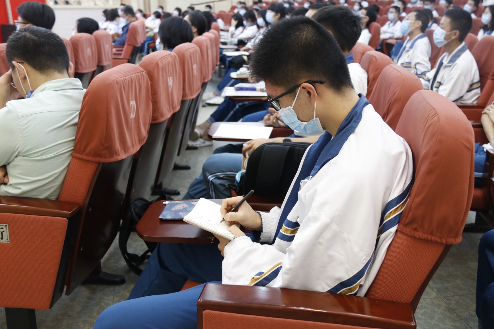 6378648395812759696318958 6378648395812759696318958.jpg