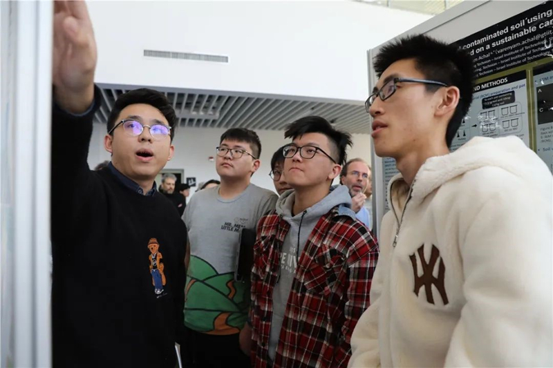 2_¸±±¾.jpg 2_¸±±¾.jpg