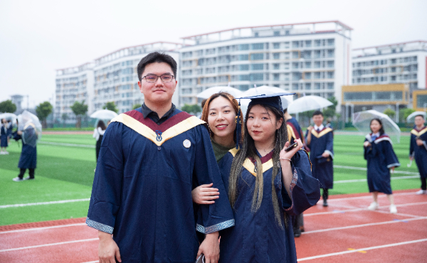 _16A5130.jpg _16A5130.jpg