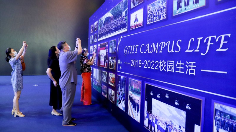 IMG_8438.jpg IMG_8438.jpg