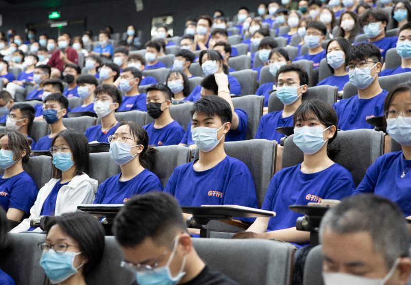 _16A8054.jpg _16A8054.jpg