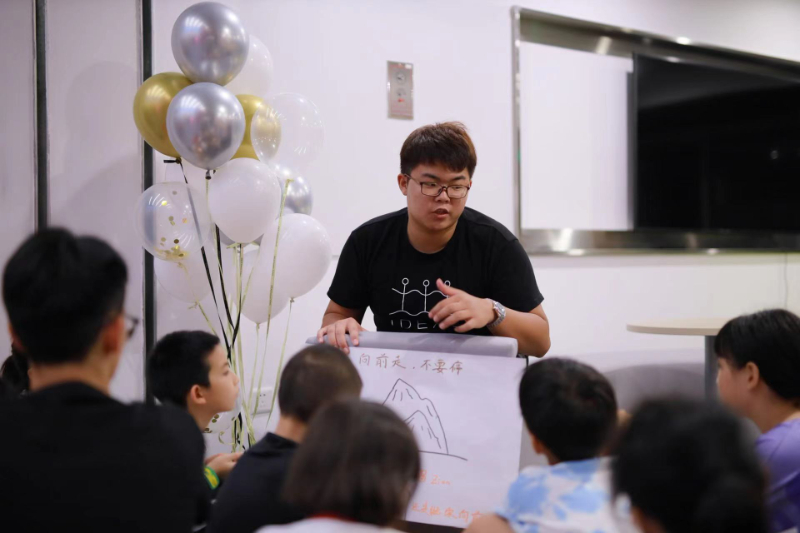 6380116501418905327137609