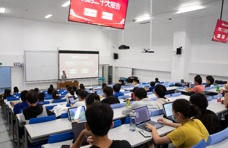 _16A2808.jpg _16A2808.jpg