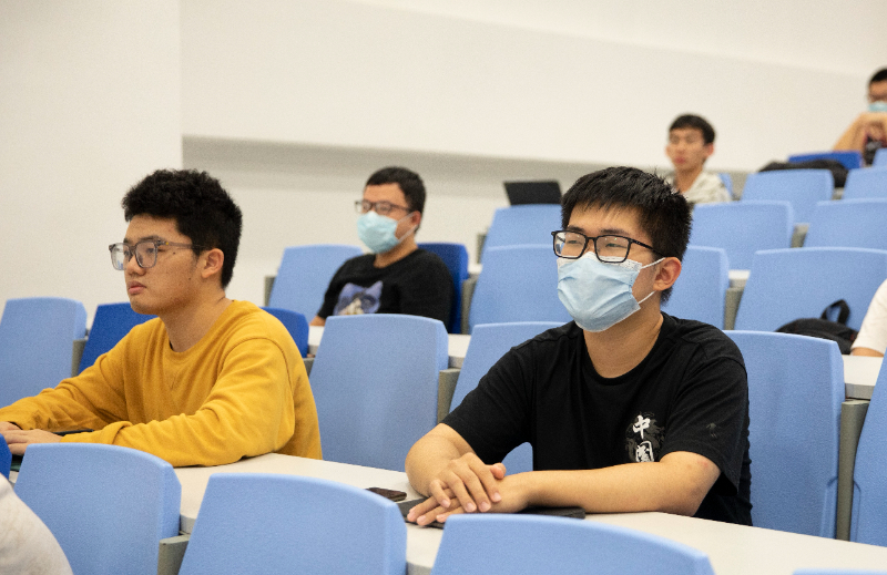 6380375590150811958017426