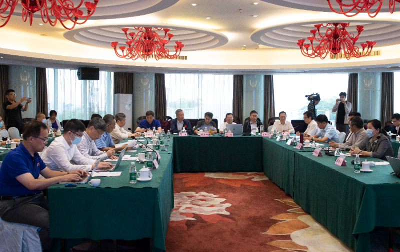 _16A2285.jpg _16A2285.jpg