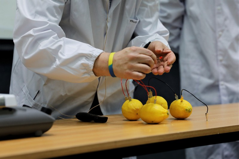 6381490341664309938841008