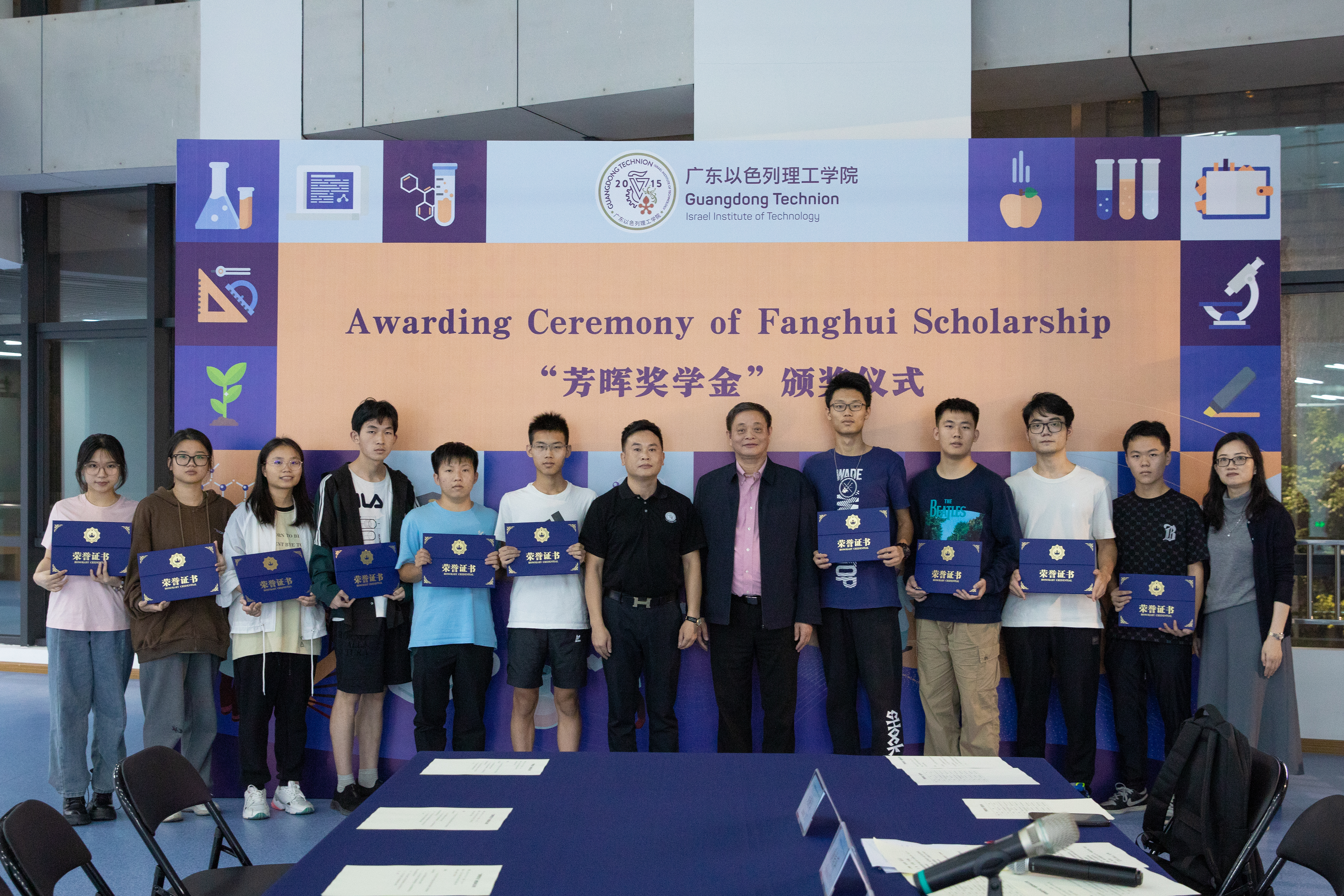 _16A1563.jpg _16A1563.jpg