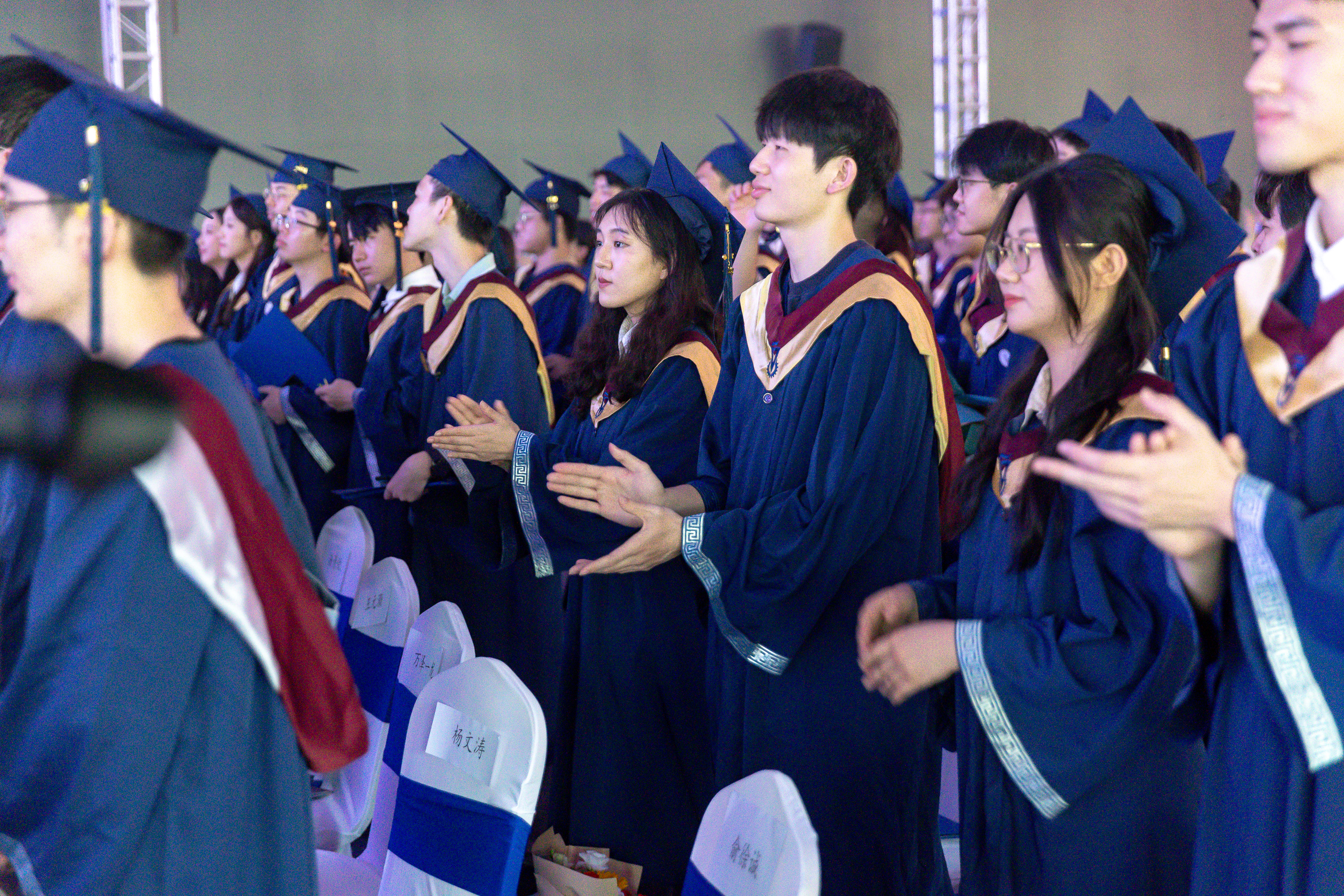 CR6_0037.jpg CR6_0037.jpg