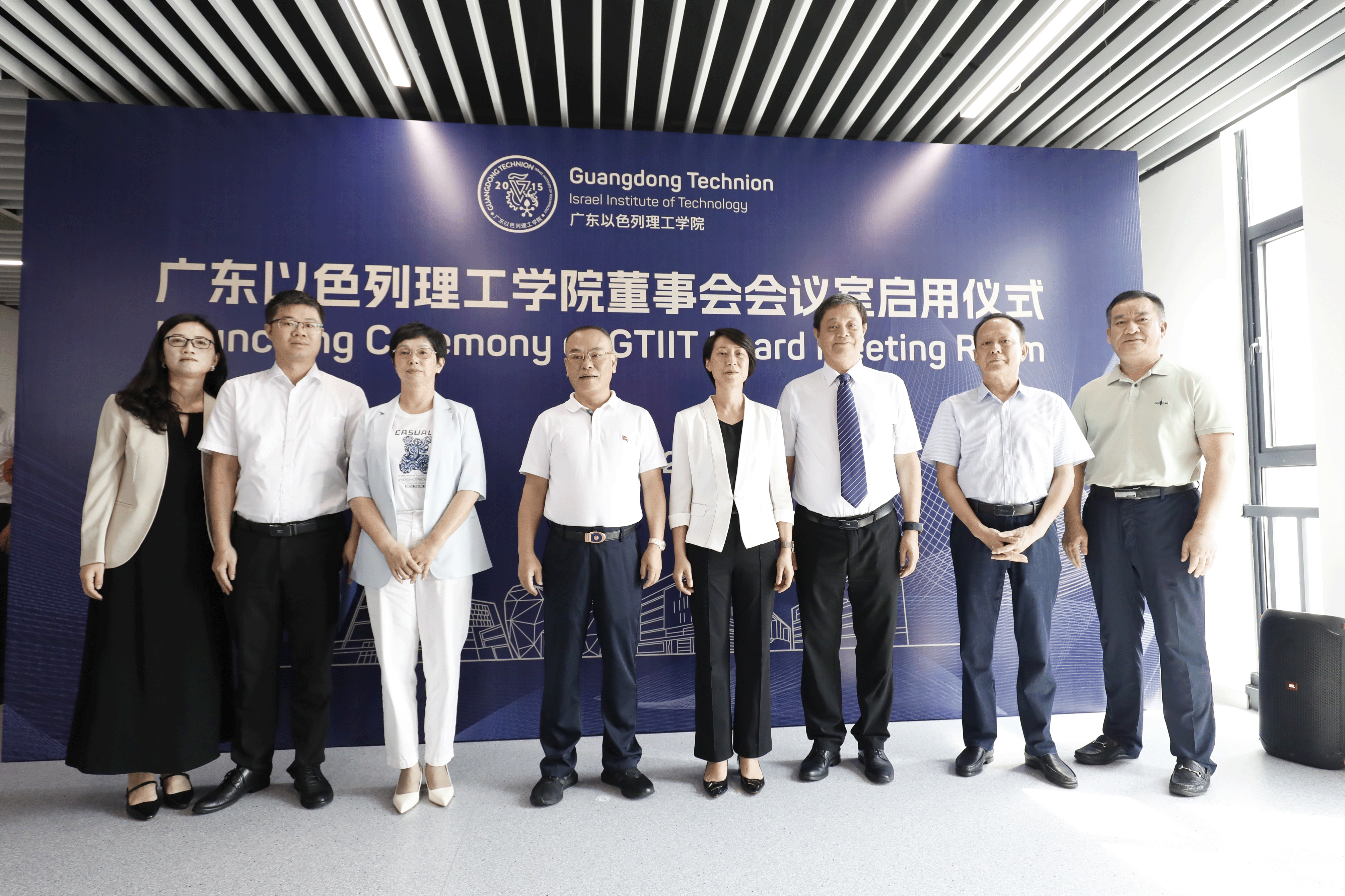 _16A0803.png _16A0803.png