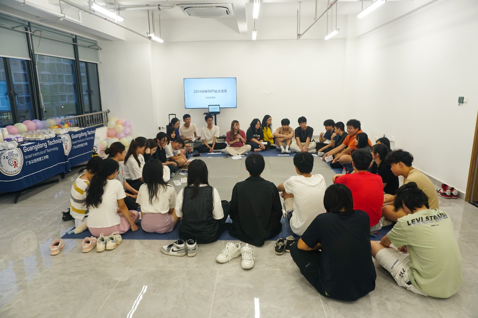 DSC04408.jpg DSC04408.jpg