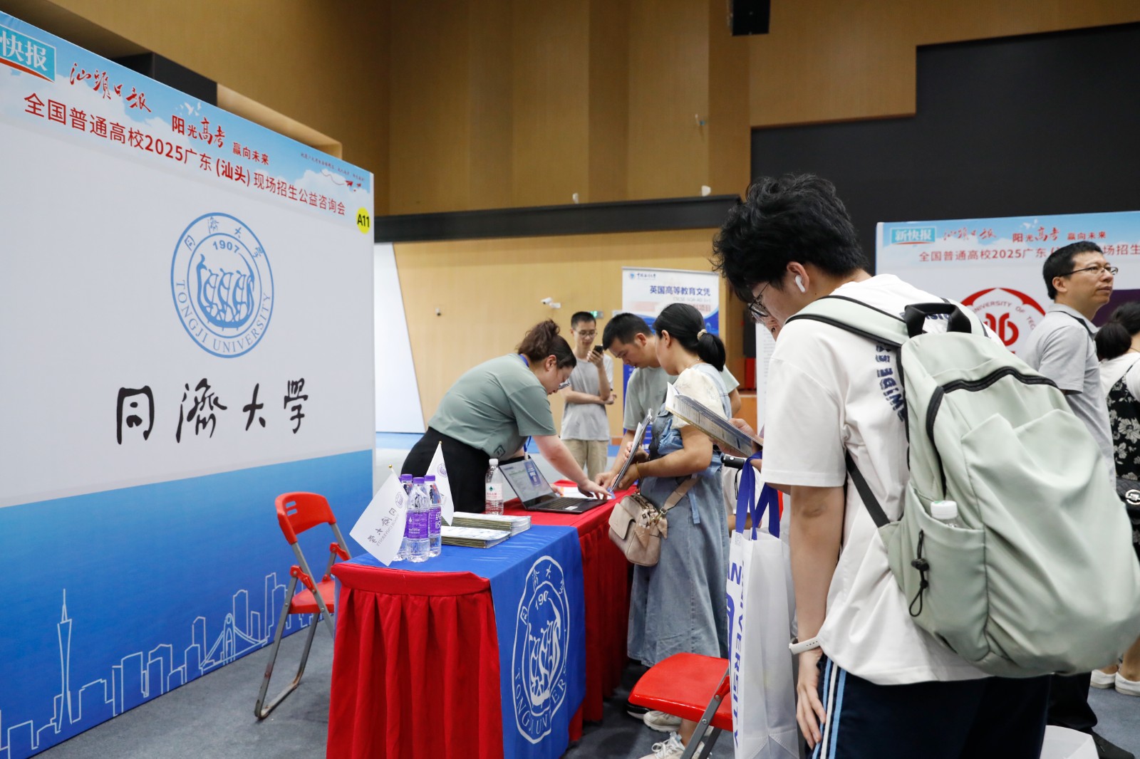 _16A4826.jpg _16A4826.jpg